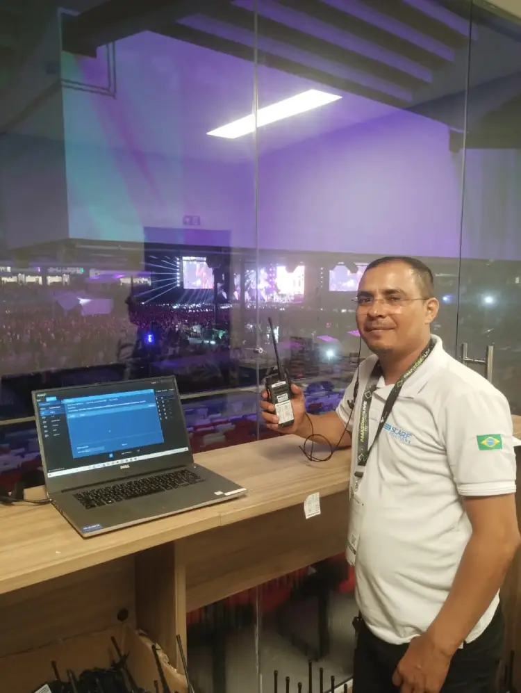 Radiocomunicação e PoC garantindo a conexão no Amazônia Live 2025